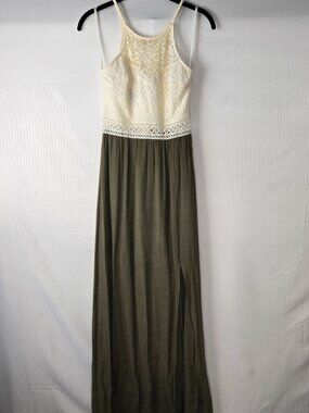 Iz Byer Boho Maxi Dress Featuring Cream Lace Halter Olive Green Skirt Size XS